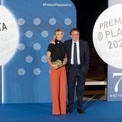 José Crehueras y Columna Martí en el Premio Planeta 2021