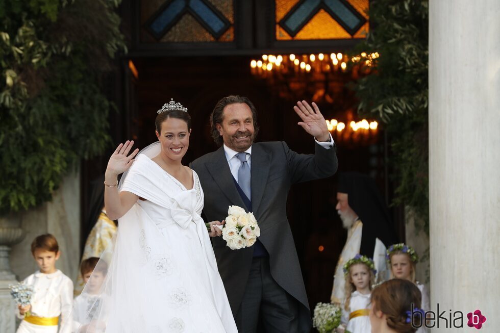 Nina Flohr y su padre Thomas Flohr a su llegada a su boda con Felipe de Grecia