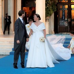 Felipe de Grecia y Nina Flohr en su boda junto a Anne-Marie Morales y Amelia Morales