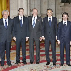 Felipe González, Mariano Rajoy, el Rey, José Luis Rodríguez Zapatero y José María Aznar