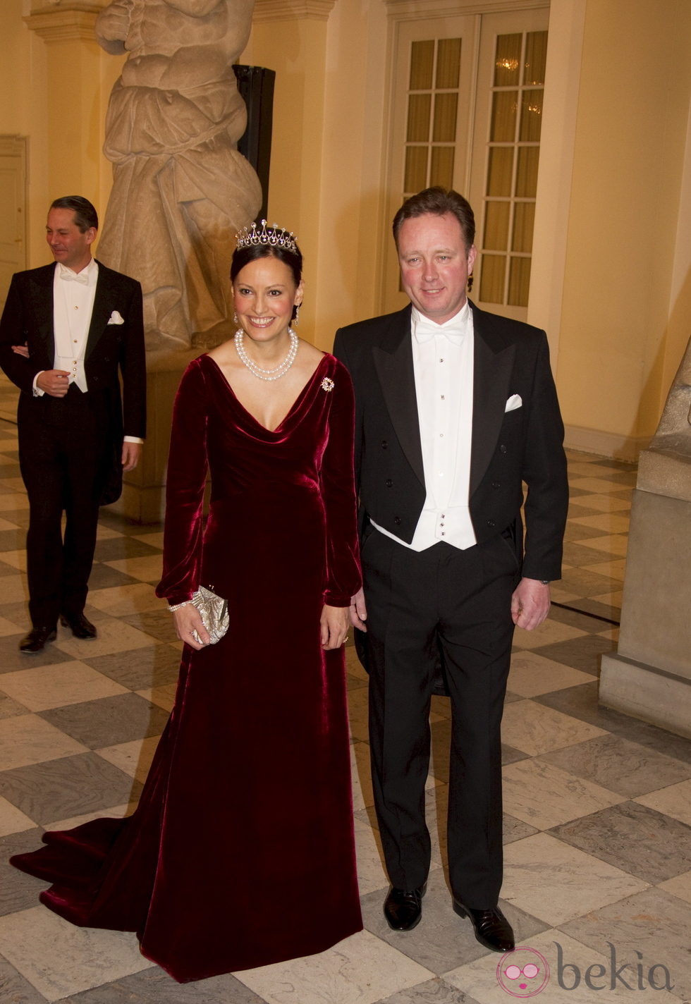 Gustavo de Dinamarca y Carina Axelsson en la celebración de los 40 años en el trono de Margarita de Dinamarca