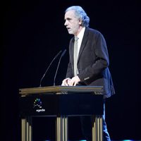 Fernando Trueba en la gala de los Premios José María Forqué 2012