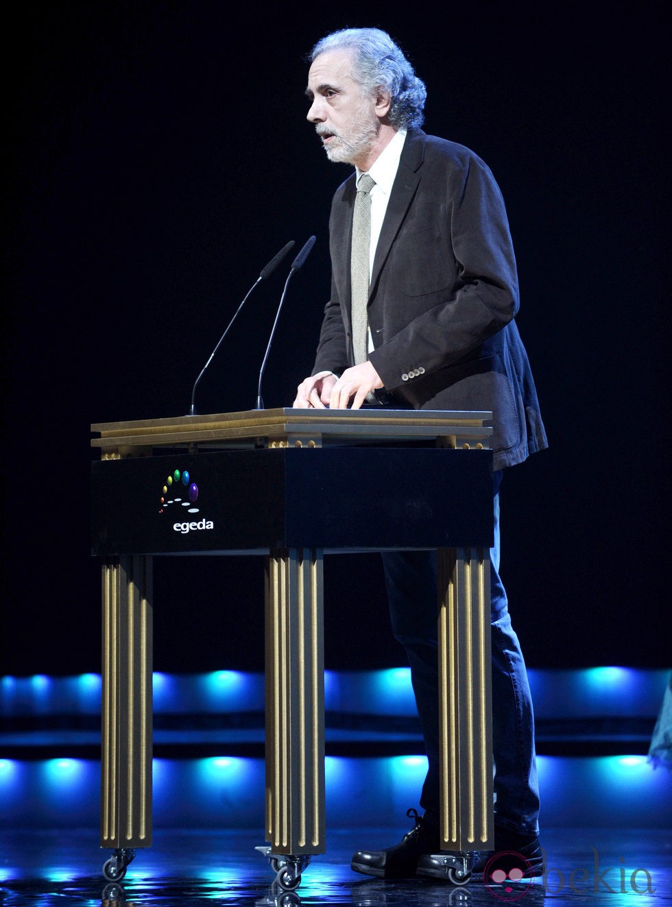 Fernando Trueba en la gala de los Premios José María Forqué 2012