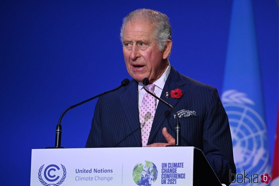 El Príncipe Carlos dando un discurso en la COP26