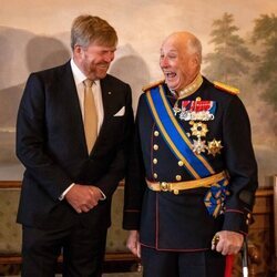 Guillermo Alejandro de Holanda y Harald de Noruega, muy cómplices en la Visita de Estado de los Reyes de Holanda a Noruega