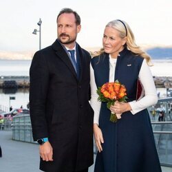 Haakon y Mette-Marit de Noruega en Trondheim durante la Visita de Estado de los Reyes de Holanda a Noruega