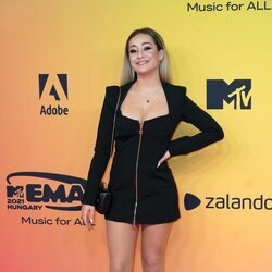 Marina Riverss en los MTV EMAS 2021