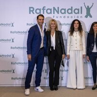 Rafa Nadal con su madre, su mujer y Eunate Gómez en la presentación de los nuevos proyectos de su Fundación