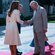 El Príncipe Carlos hace la reverencia a Rania de Jordania mientras Camilla Parker hace la reverencia a Abdalá de Jordania
