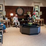 Abdalá y Rania de Jordania con el Príncipe Carlos y Camilla Parker en un encuentro en la visita oficial de Carlos y Camilla a Jordania
