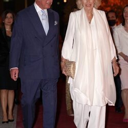 El Príncipe Carlos y Camilla Parker en el centenario del Jordan Museum de Amman en su visita oficial a Jordania