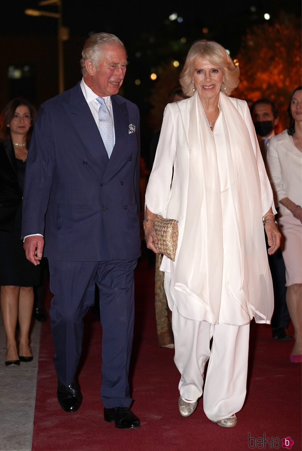El Príncipe Carlos y Camilla Parker en el centenario del Jordan Museum de Amman en su visita oficial a Jordania