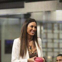 Isabel Rábago con su esfera en la gala 10 de 'Secret Story'
