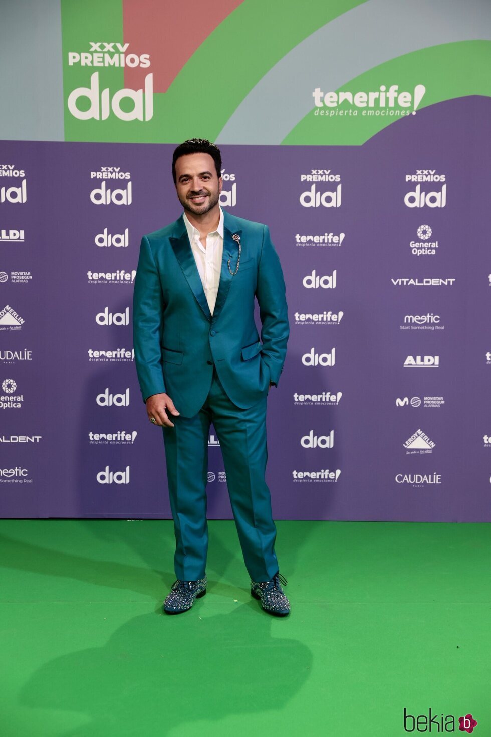 Luis Fonsi en los Premios Cadena Dial 2021