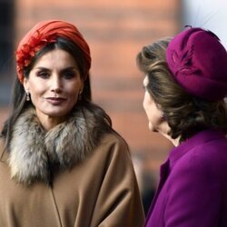La Reina Letizia y la Reina de Suecia en la bienvenida a los Reyes de España por su Visita de Estado a Suecia