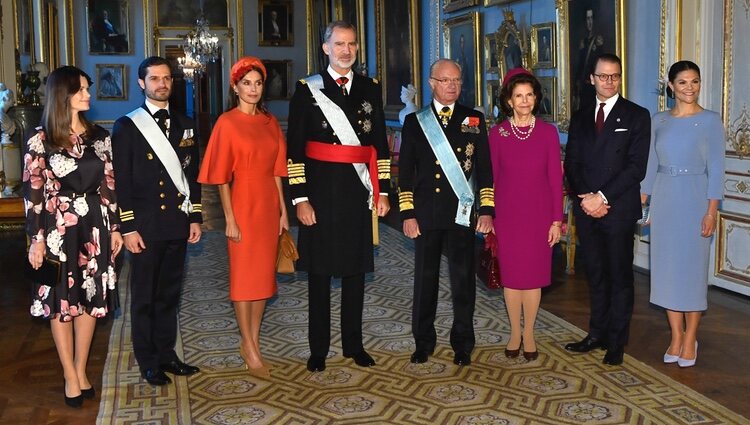 Los Reyes Felipe y Letizia con la Familia Real Sueca en su Visita de Estado a Suecia