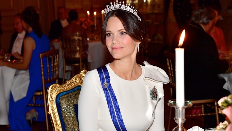 Sofia de Suecia con su tiara nupcial en la cena de gala por la Visita de Estado de los Reyes de España a Suecia