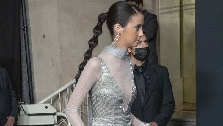 Victoria Federica con trenza y vestido plateado en la fiesta Moët & Chandon Effervescence 2021 de Madrid