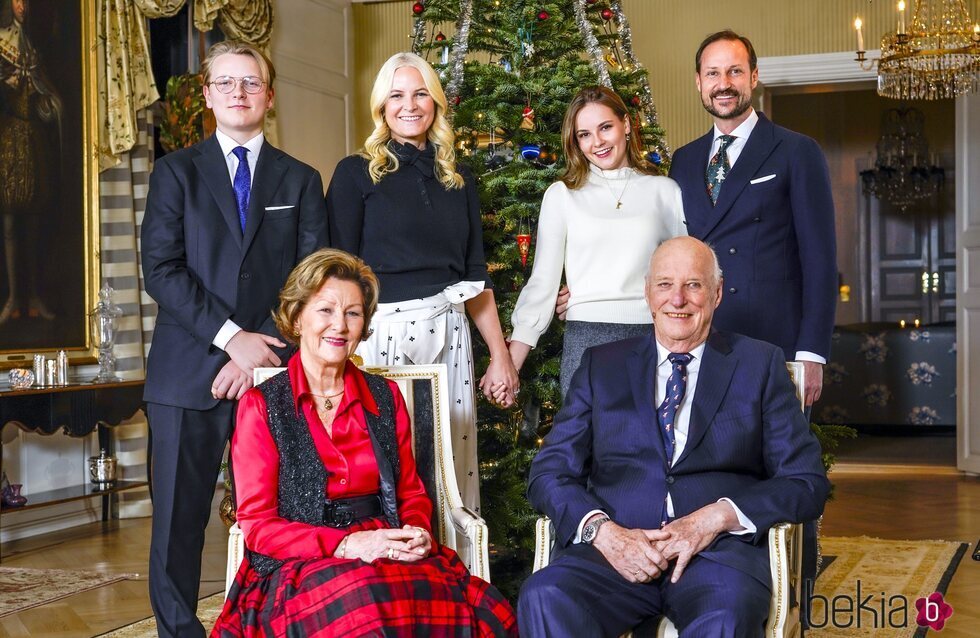 La Familia Real Noruega en su posado navideño 2021