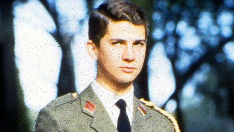 El Rey Felipe a los 17 años en la Academia Militar de Zaragoza