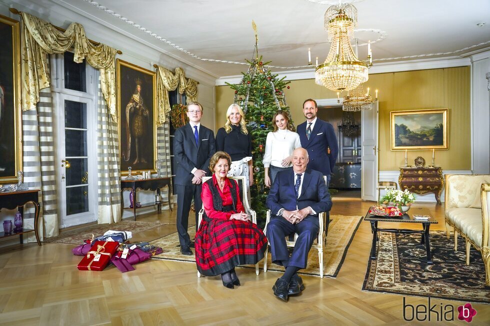 La Familia Real Noruega en su posado navideño en una estancia del Palacio Real de Bygdø
