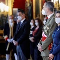 Los Reyes Felipe y Letizia en el salón del Trono en la Pascua Militar 2022