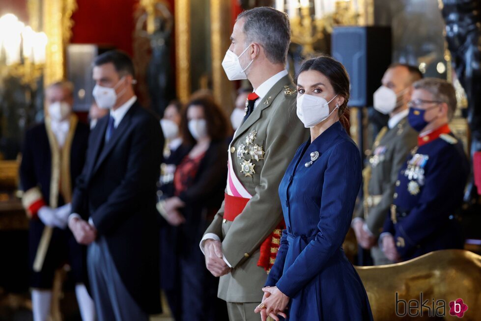 Los Reyes Felipe y Letizia en el salón del Trono en la Pascua Militar 2022