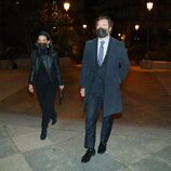 Rocío Monasterio e Iván Espinosa de los Monteros en el funeral de Jaime Ostos en Madrid