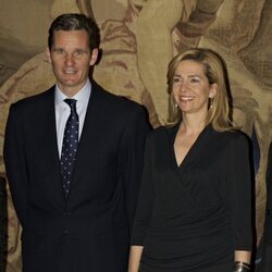 La Infanta Cristina e Iñaki Urdangarin, muy sonrientes en la inauguración de una exposición en 2008