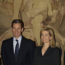 La Infanta Cristina e Iñaki Urdangarin, muy sonrientes en la inauguración de una exposición en 2008