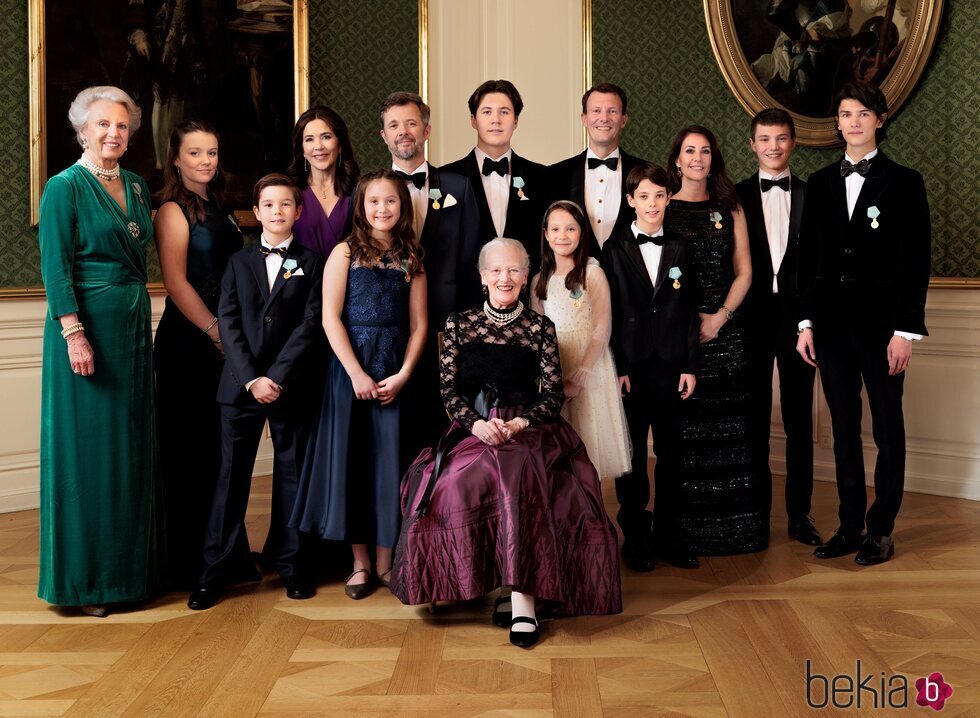 La Familia Real Danesa en el 50 aniversario de reinado de Margarita de Dinamarca