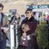 Zara Phillips con su hija Mia Tindall abrazada en Cheltenham