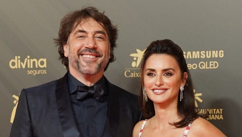 Javier Bardem y Penélope Cruz en la alfombra roja de los Premios Goya 2022