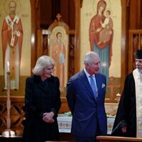 El Príncipe Carlos y Camilla Parker durante su visita a la catedral Católica Ucraniana de Londres