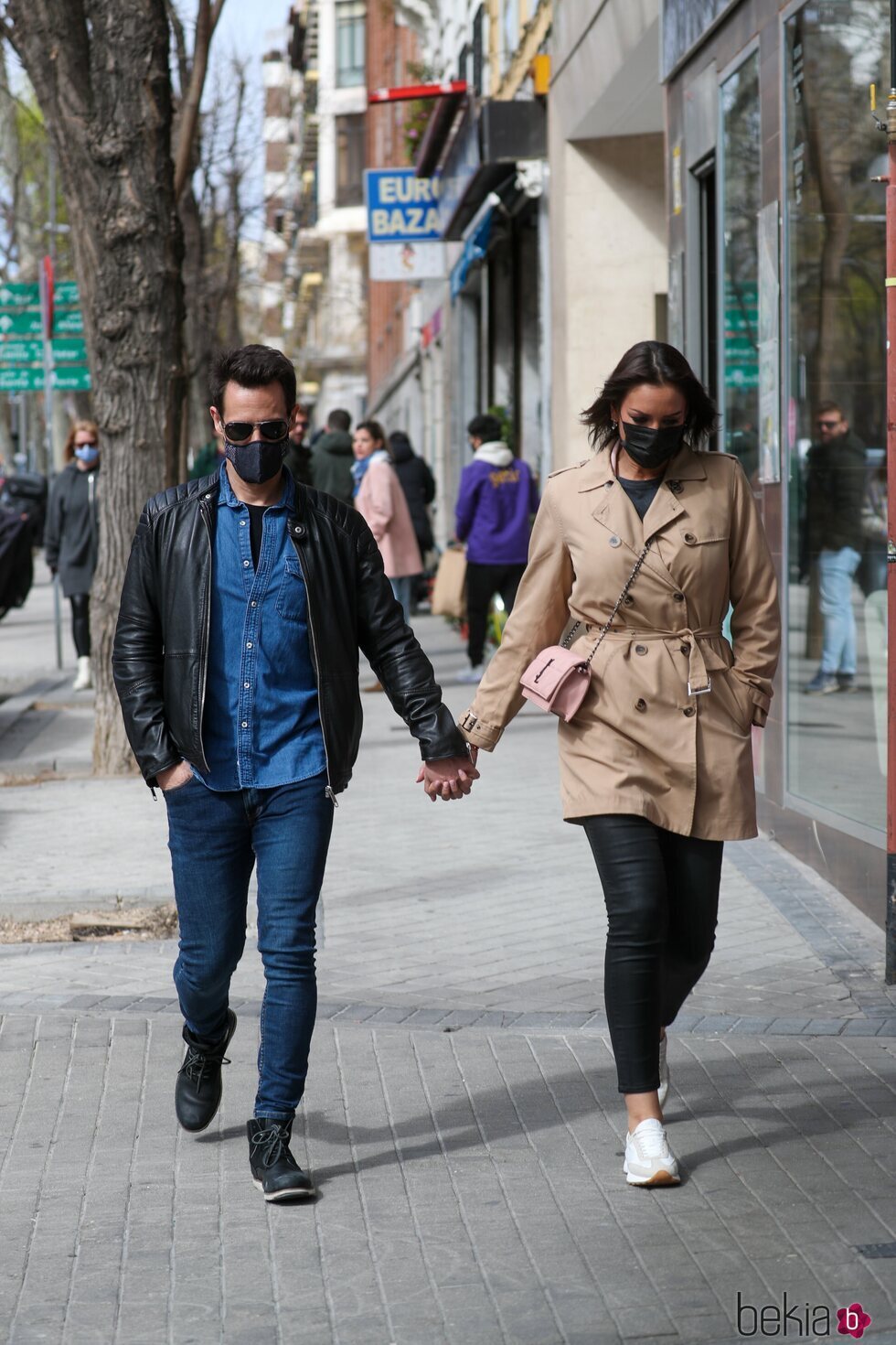 Christian Gálvez y Patricia Pardo paseando juntos