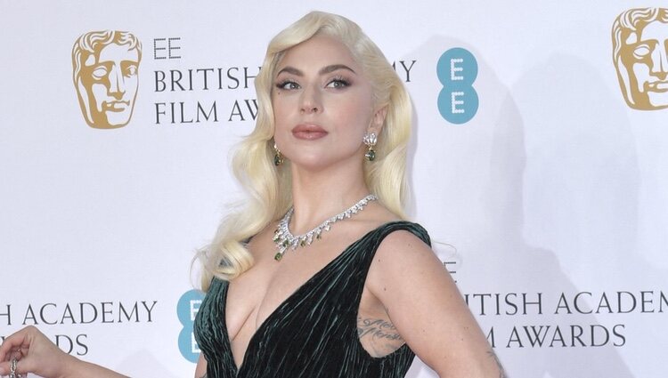 Lady Gaga en los BAFTA 2022