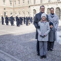 Victoria y Daniel de Suecia, Estela y Oscar de Suecia en el Día del Nombre en honor a Victoria de Suecia 2022