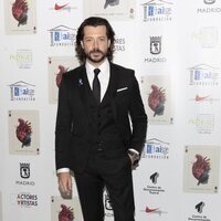 Álvaro Morte en los Premios Unión de Actores 2022