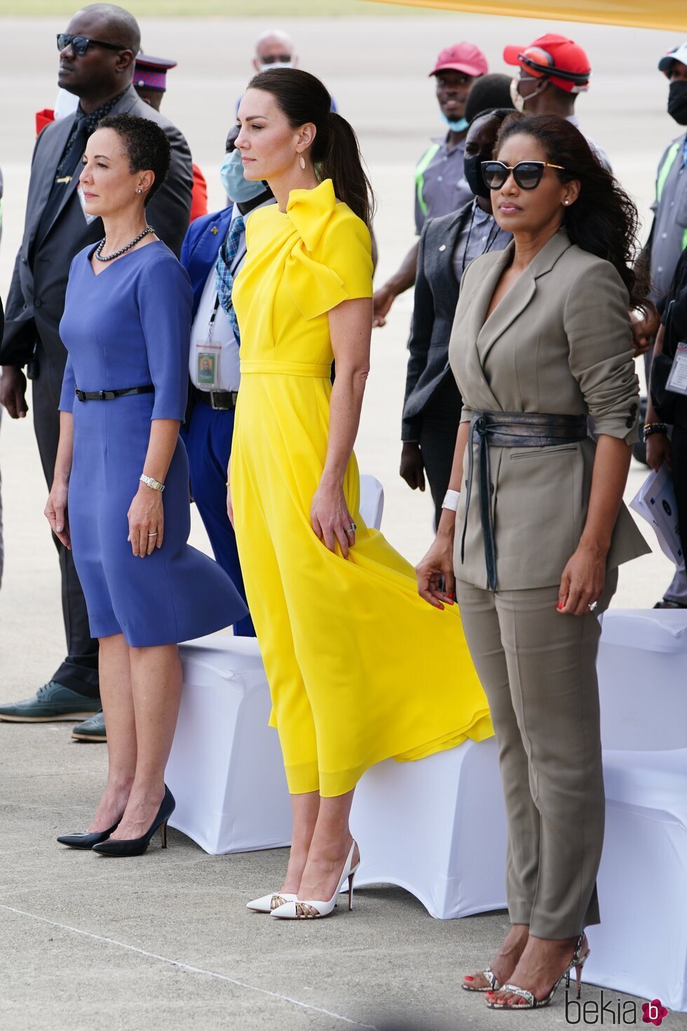 Kate Middleton con Kamina Johnson-Smith y Lisa Hanna en Jamaica