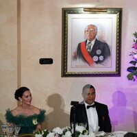 El Príncipe Guillermo ofrece un discurso en presencia de Kate Middleton en Jamaica