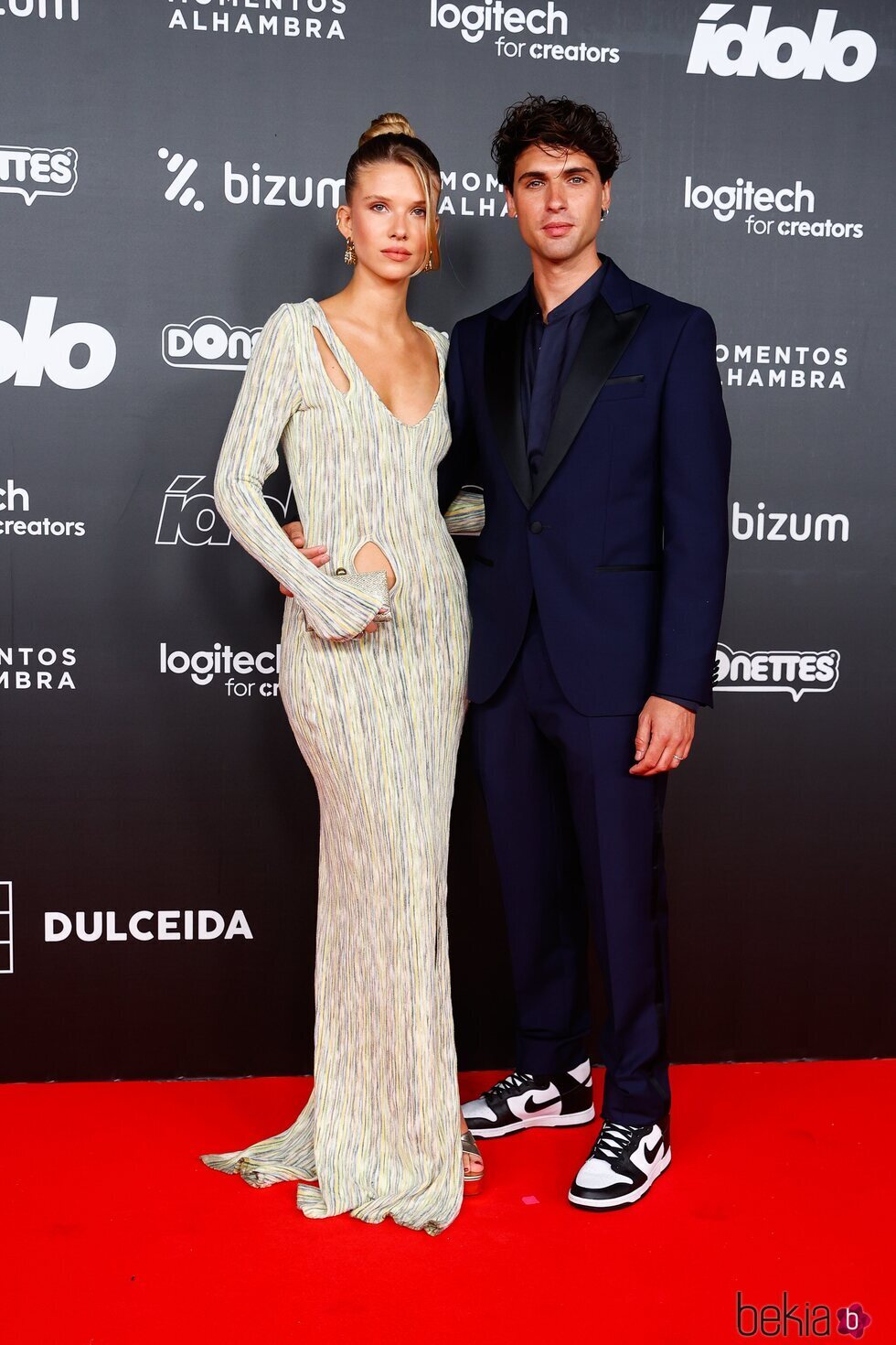 Daniel Illescas y su pareja en los Premios Ídolo