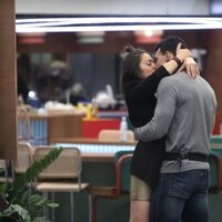 Marta y Adrián se besan en la gala 11 de 'Secret Story 2'