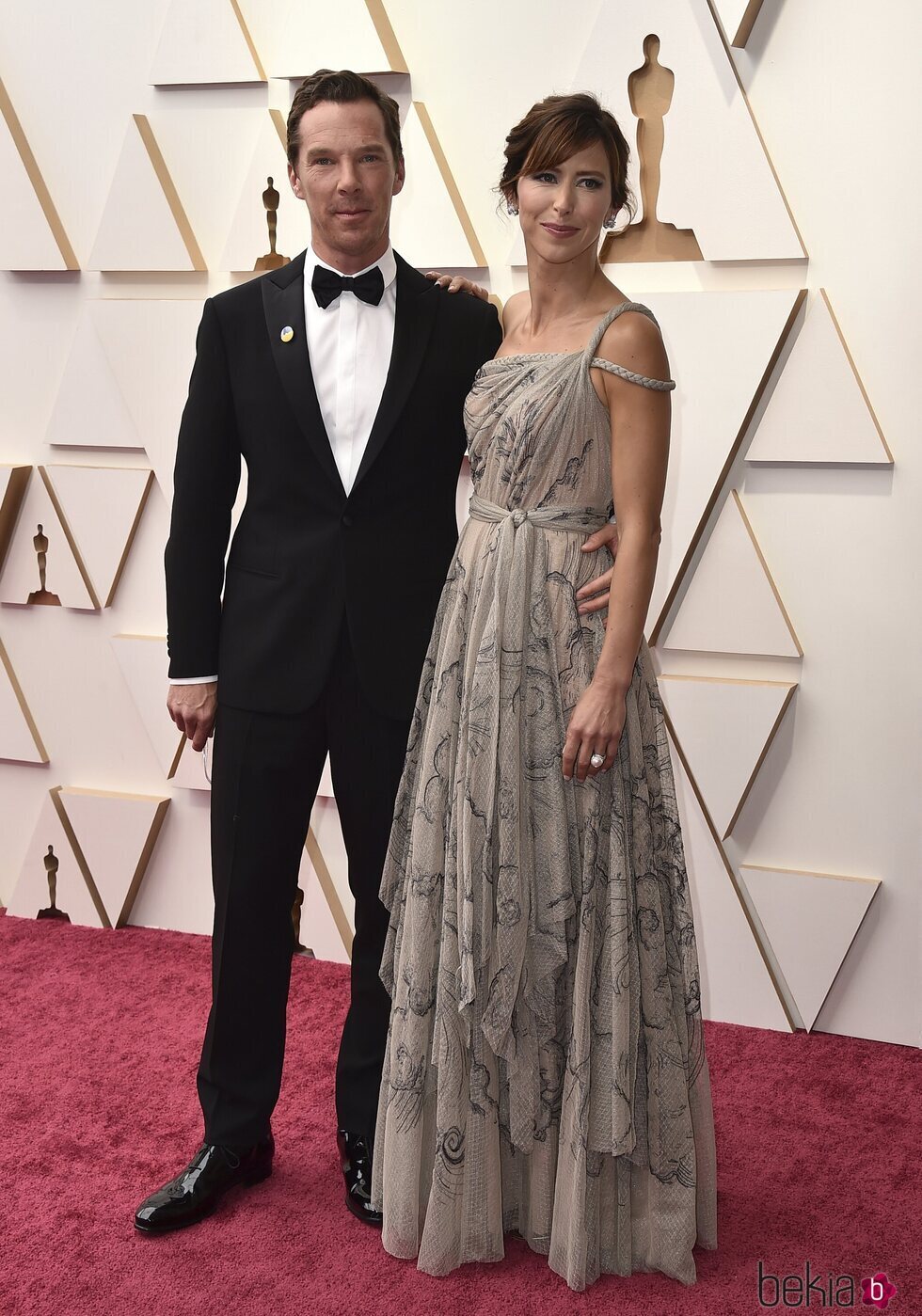 Benedict Cumberbatch y Sophie Hunter en la alfombra roja de los Premios Oscar 2022