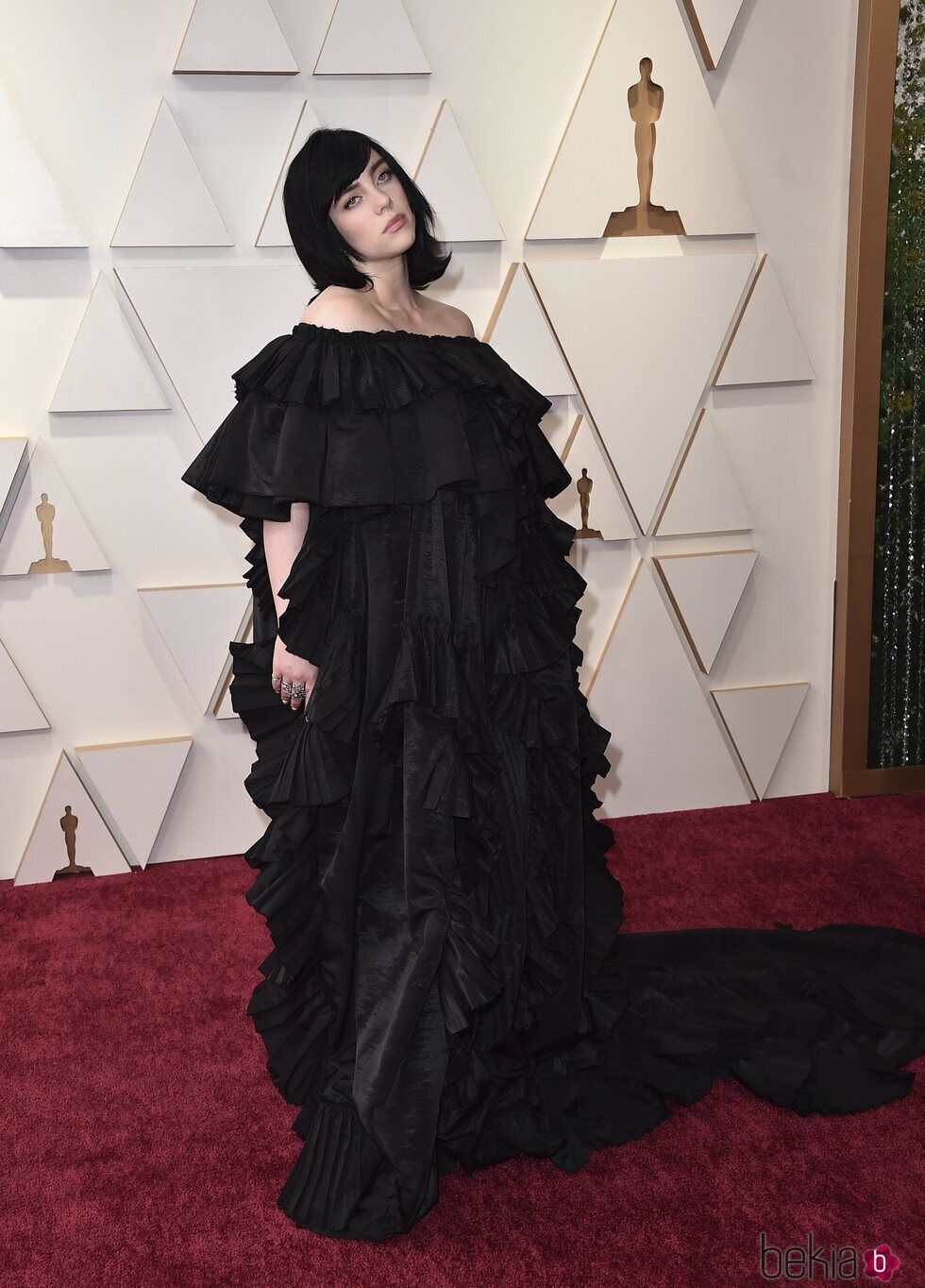 Billie Eilish en la alfombra roja de los Premios Oscar 2022 Alfombra
