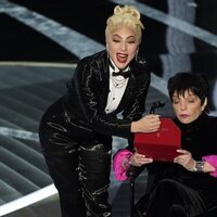 Lady Gaga y Liza Minelli en los Premios Oscar 2022