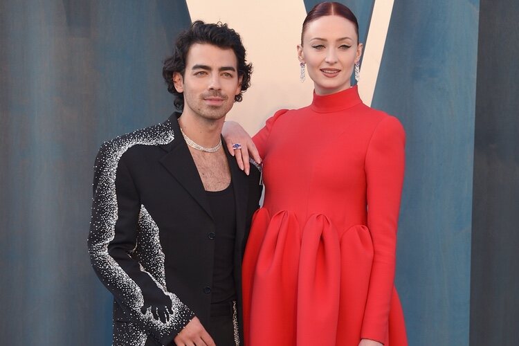 Joe Jonas y Sophie Turner en la fiesta de Vanity Fair tras los Oscar 2022