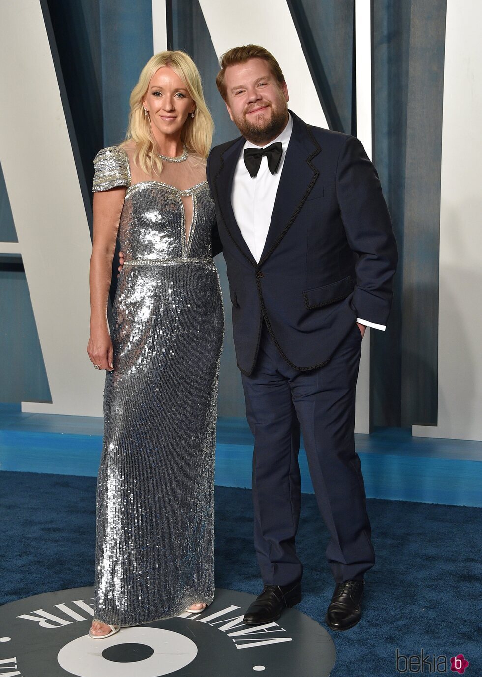James Corden y Julia Carey en la fiesta de Vanity Fair tras los Premios Oscar 2022