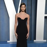 Taylor Hill en la fiesta de Vanity Fair tras los Premios Oscar 2022