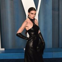 Julia Fox en la fiesta de Vanity Fair tras los Premios Oscar 2022