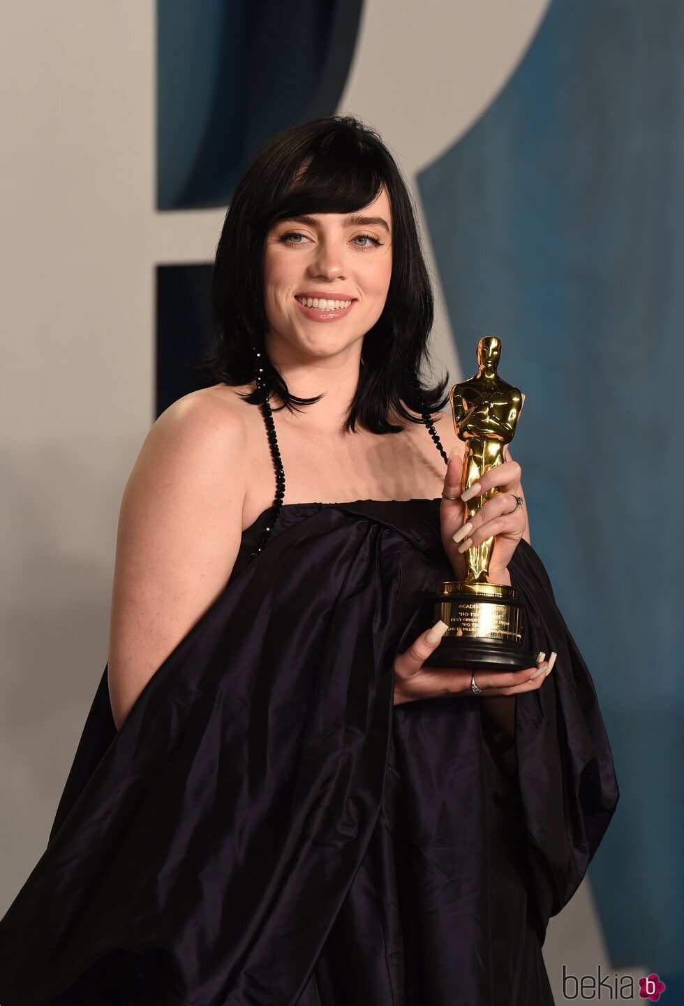 Billie Eilish en la fiesta de Vanity Fair tras los Premios Oscar 2022